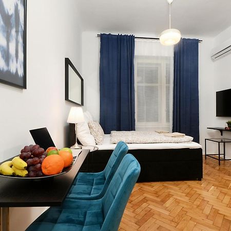 Boutique Central Apartments R611 Budapest Luaran gambar